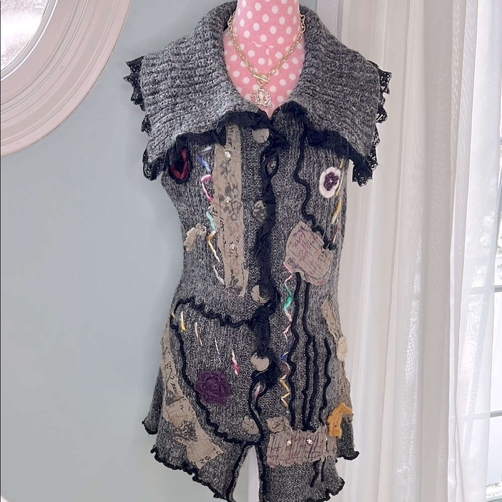 Mechant Embellished Sweater Cardigan Vest Size S